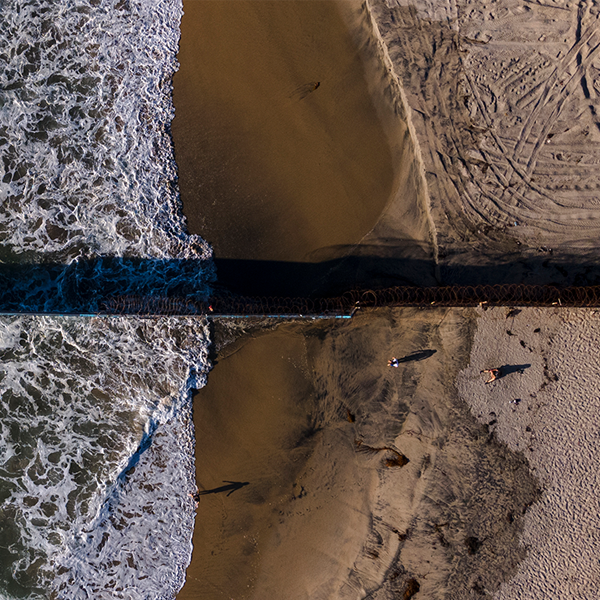 overhead photo of the US-Mexico border
