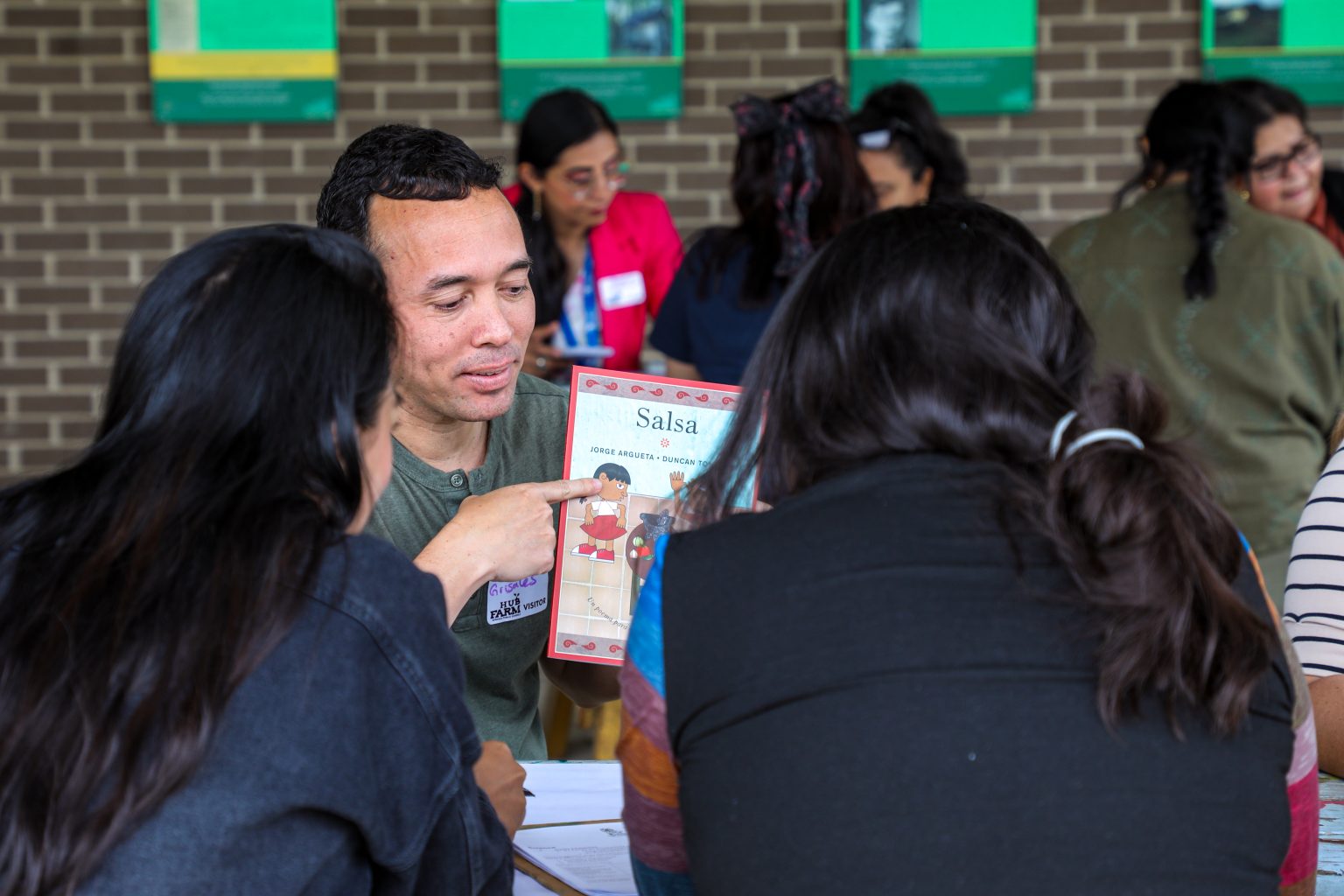 Participants read and discuss Salsa.